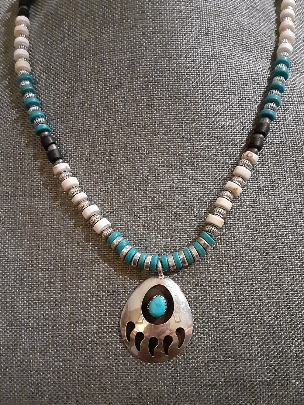 Southwestern Navajo Style Sterling Silver Turquoise Bear Paw Pendant Necklace